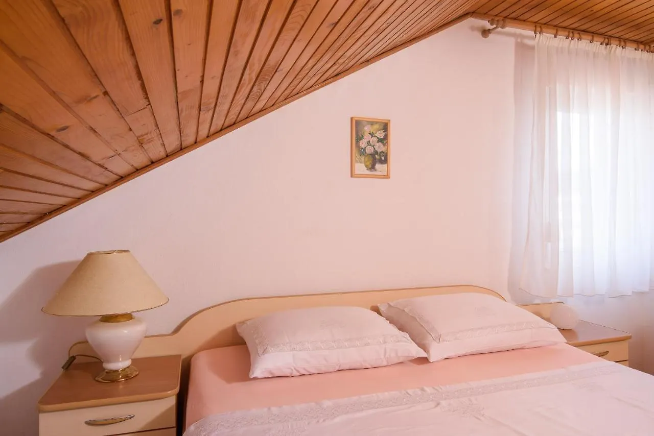 Apartman Tonka Trogir 0*,
