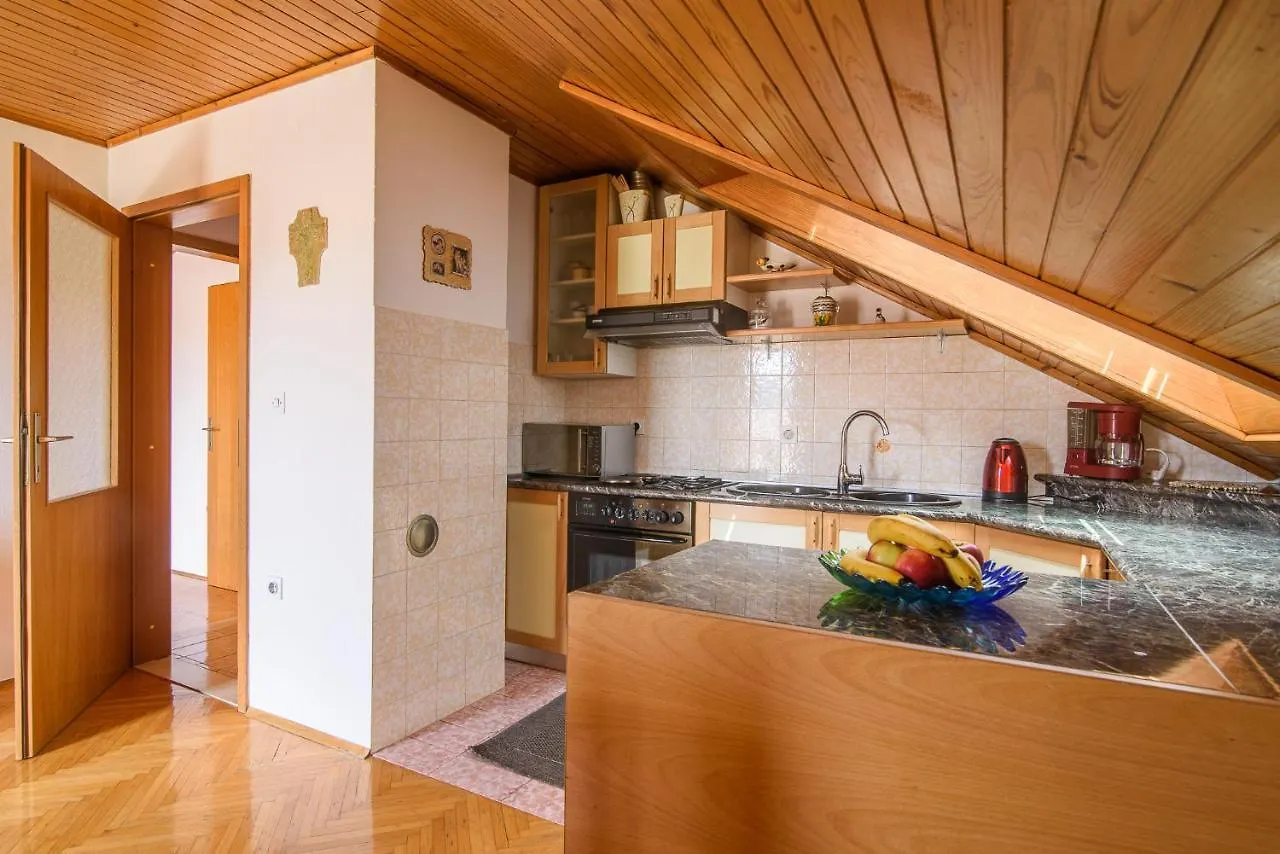 Apartment Apartman Tonka Trogir Croatia