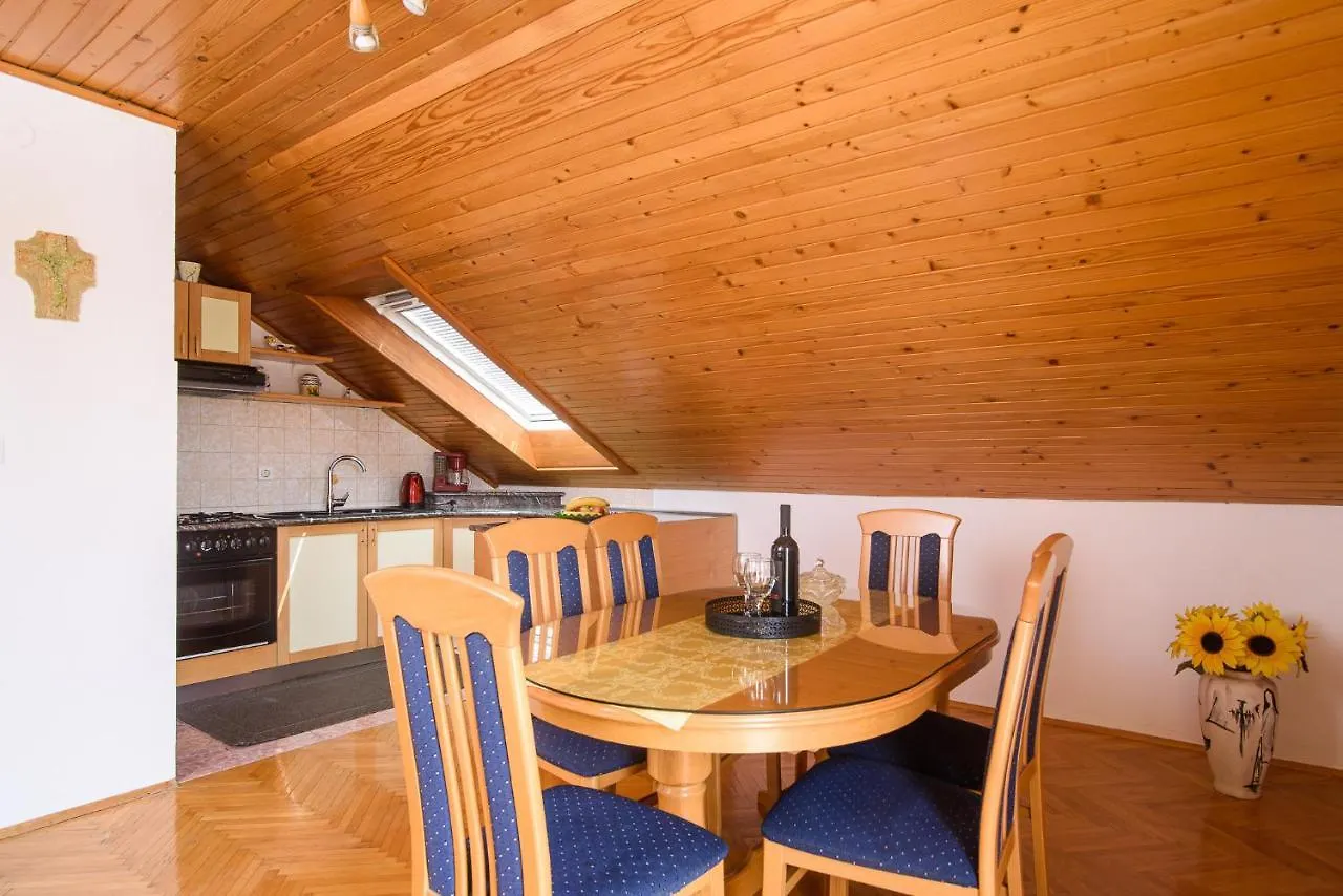 Apartman Tonka Trogir