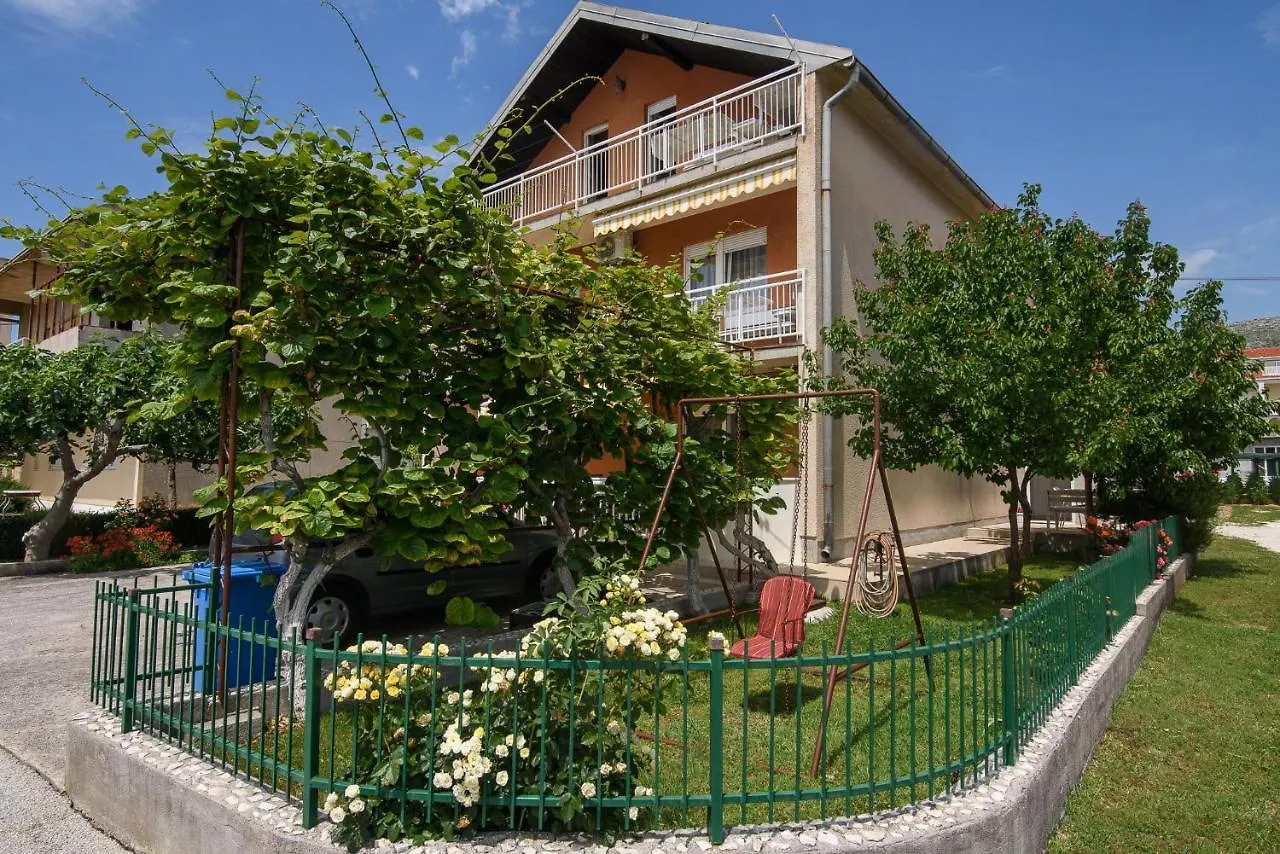 Apartman Tonka Trogir Apartment