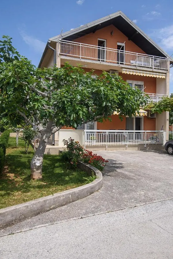 Apartman Tonka Trogir Apartment